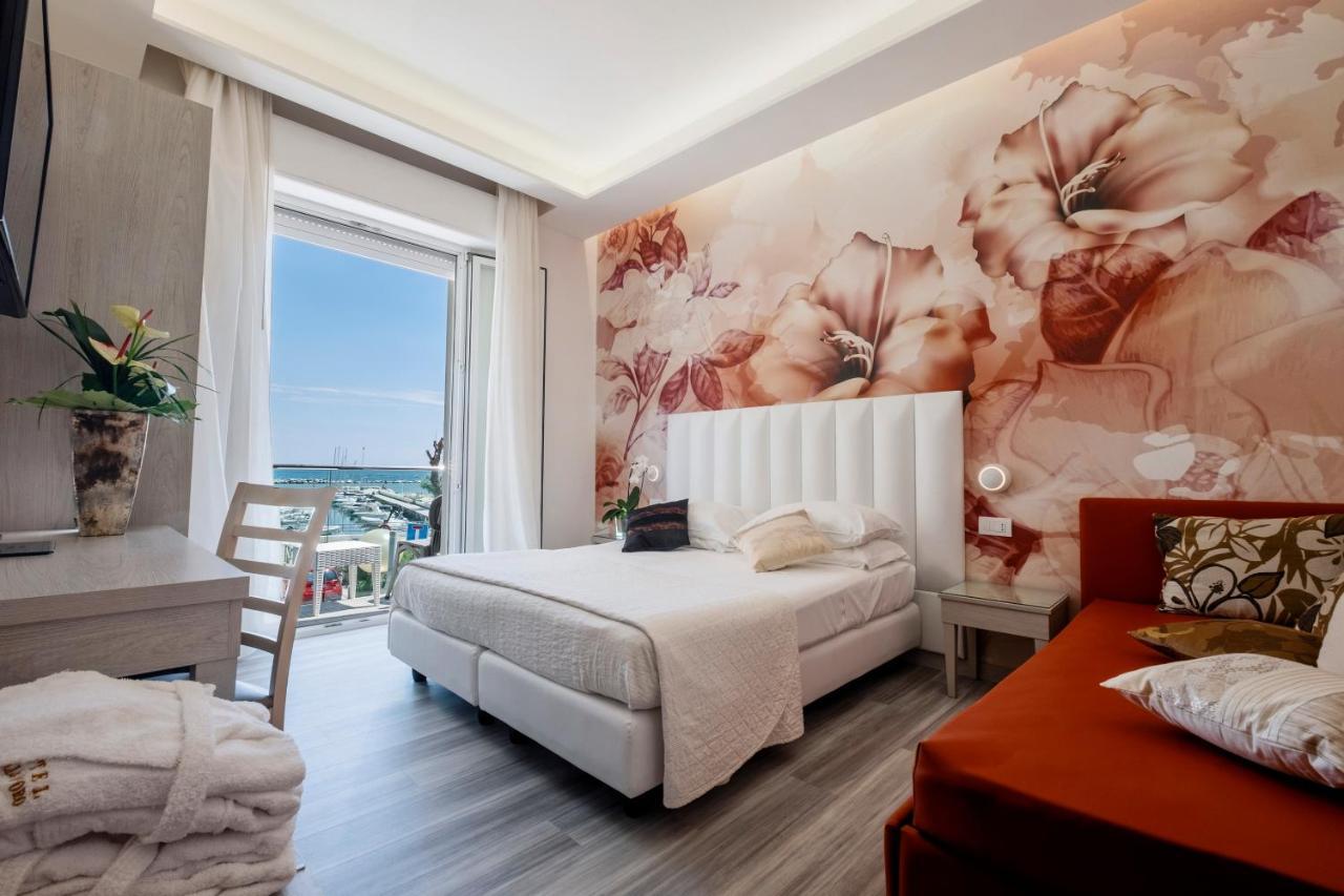 Hotel Stella D'Oro Rimini Exterior foto